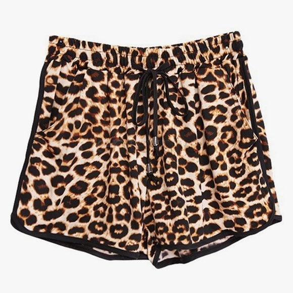 Pants - Women’s Cheetah Leopard Animal Print Shorts